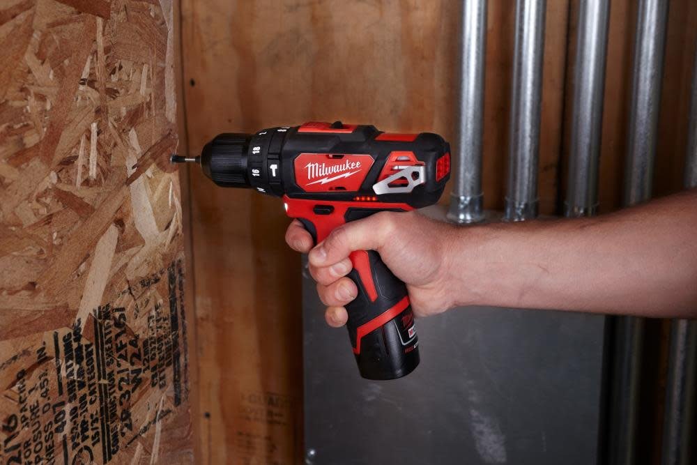 milwaukee-m12-12v-hammer-drillimpact-driver-combo-kit-2-tool-2497-22-hero-4