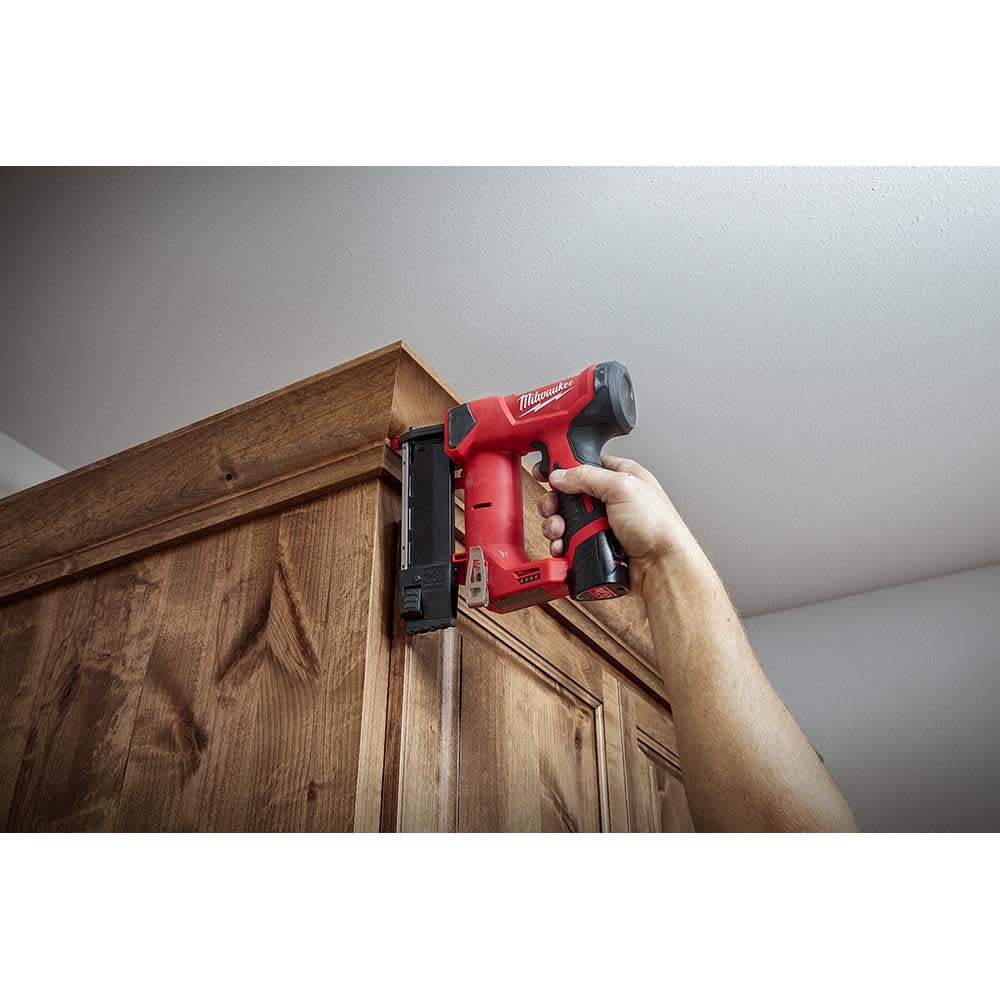 milwaukee-m12-23-gauge-pin-nailer-kit-2540-21-detail-view-16
