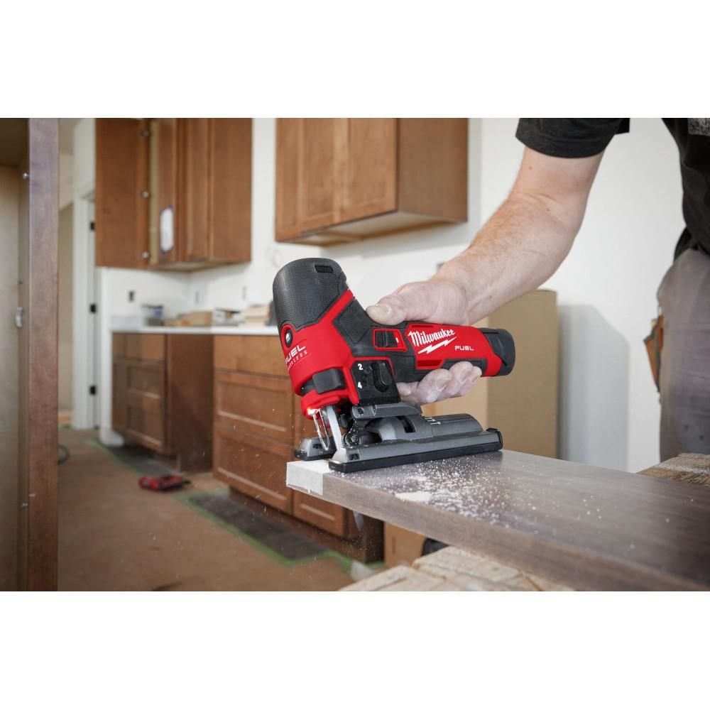 milwaukee-m12-fuel-jig-saw-bare-tool-2545-20-detail-view-6