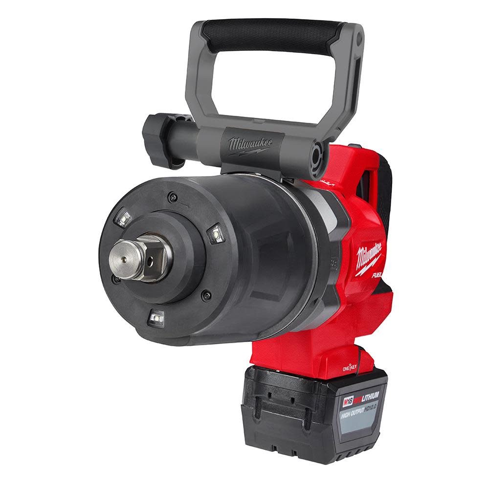 milwaukee-m18-fuel-1-in-d-handle-high-torque-impact-wrench-with-one-key-kit-2868-22hd-detail-view-11
