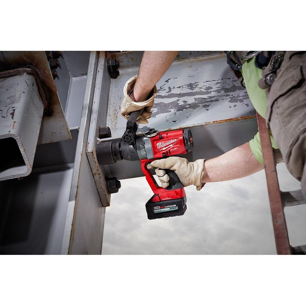 milwaukee-m18-fuel-1-in-high-torque-impact-wrench-with-one-key-bare-tool-2867-20-lifestyle