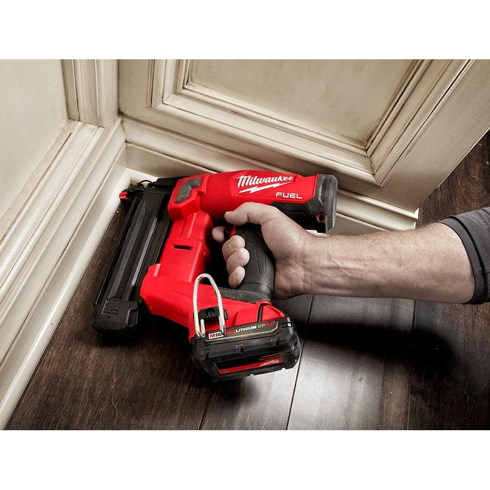 milwaukee-m18-fuel-18-gauge-brad-nailer-kit-2746-21ct-detail-view-5