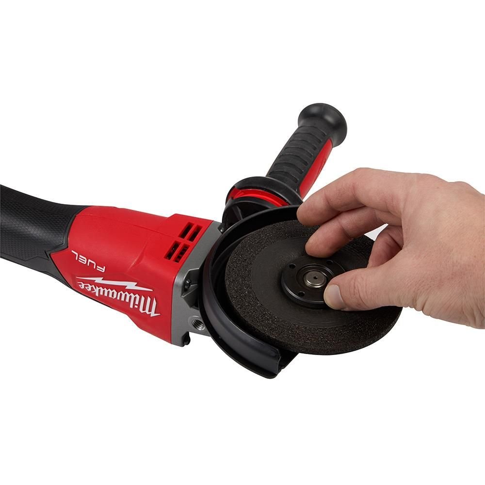 milwaukee-m18-fuel-5inch-flathead-braking-grinder-bare-tool-2887-20-detail-view-11