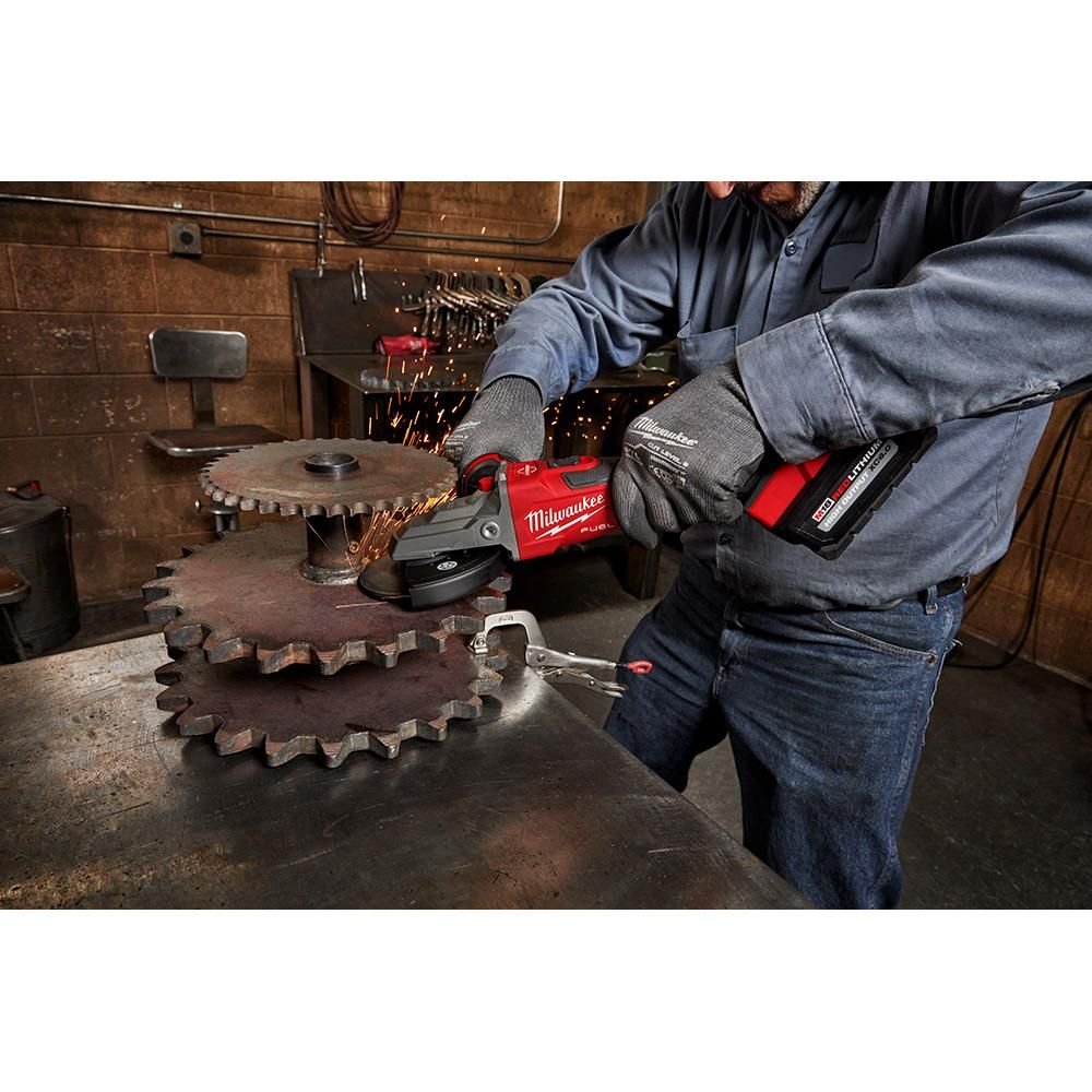 milwaukee-m18-fuel-5inch-flathead-braking-grinder-bare-tool-2887-20-detail-view-8