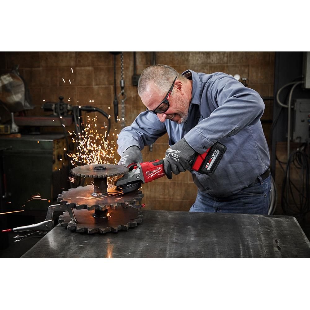 milwaukee-m18-fuel-5inch-flathead-braking-grinder-bare-tool-2887-20-detail-view-9