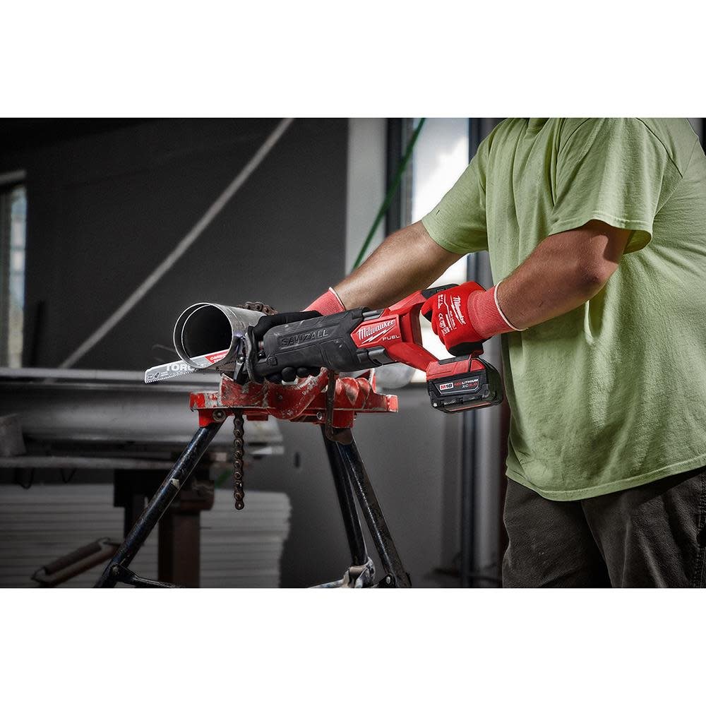milwaukee-m18-fuel-sawzall-reciprocating-saw-bare-tool-2821-20-detail-view-3