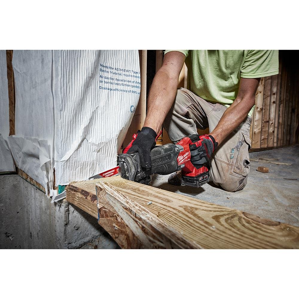milwaukee-m18-fuel-sawzall-reciprocating-saw-bare-tool-2821-20-detail-view-5