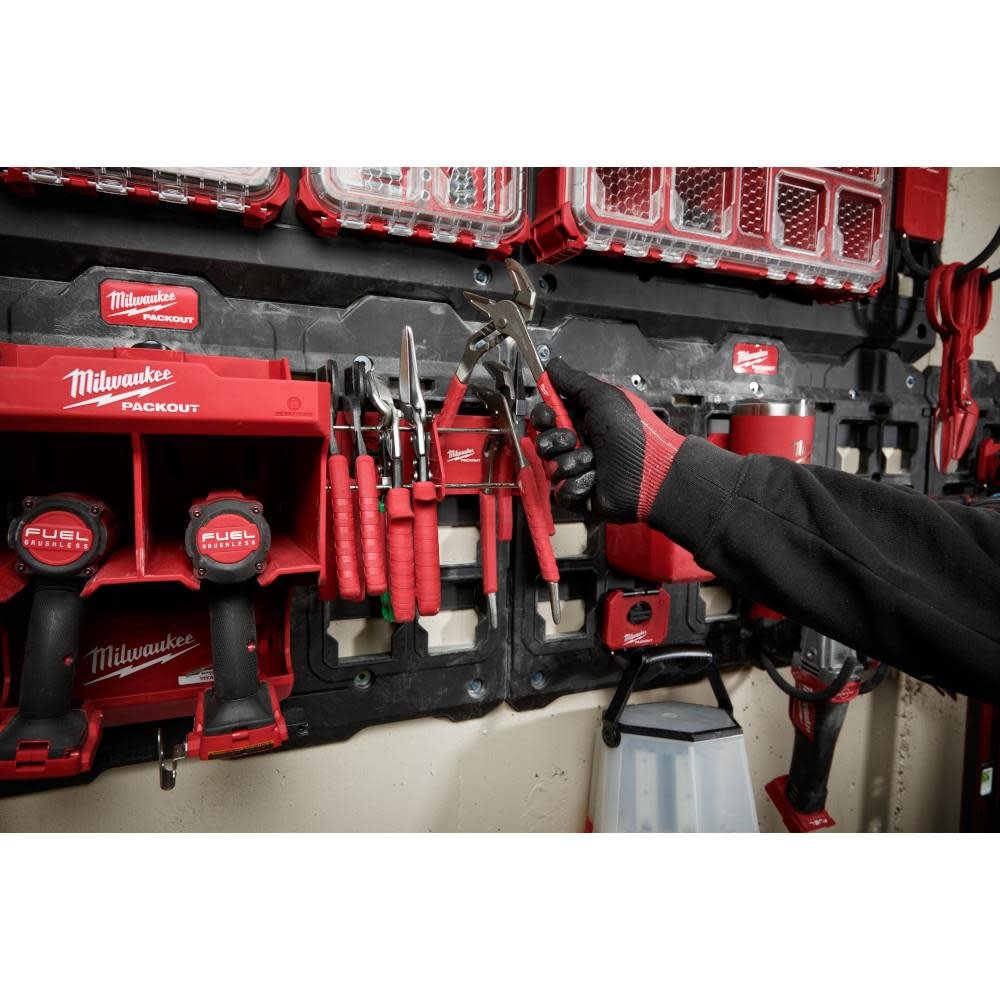 milwaukee-packout-tool-rack-48-22-8340-hero-4